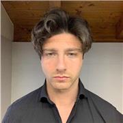 Mi chiamo Lorenzo, mi sto laureando in Economia e mi sono diplomato al liceo scientifico. Mi propongo per dare ripetizioni a Como